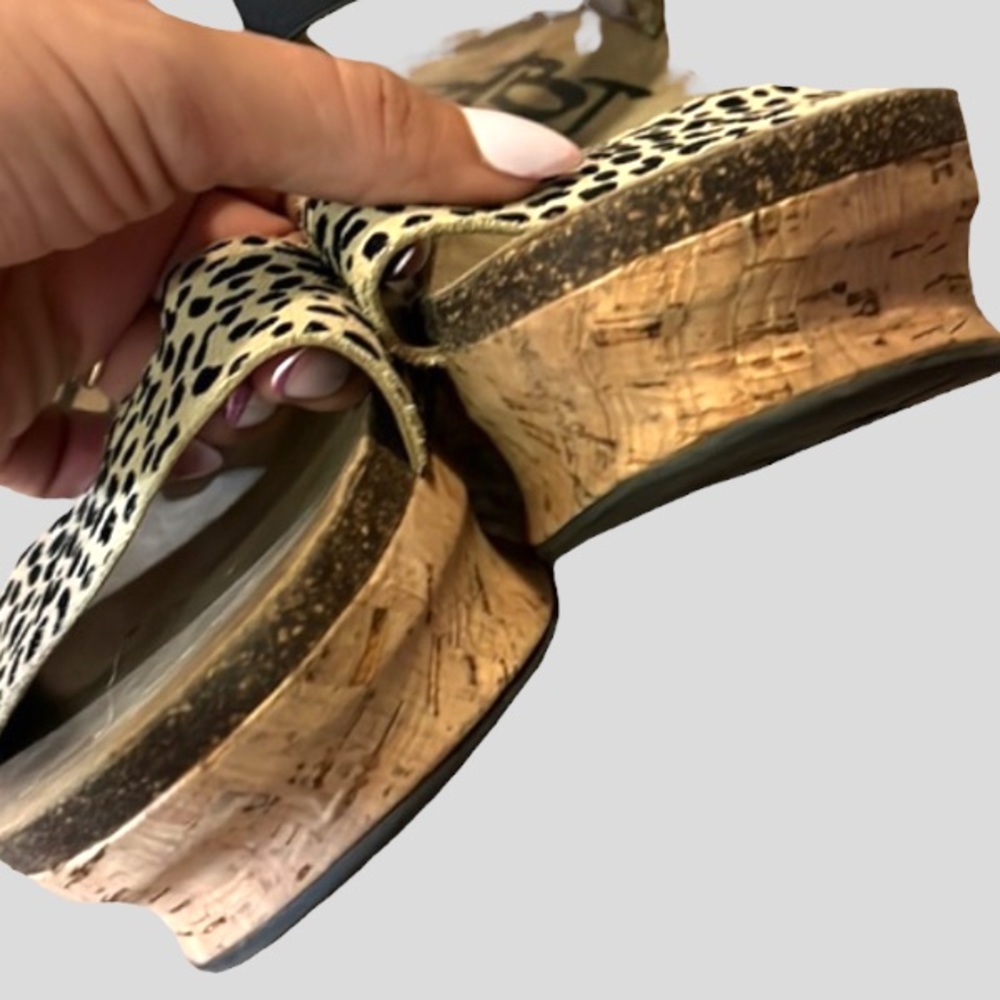 OTBT Bushnell Desert Wedge Sandals - Picture 4 of 6
